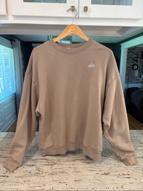 ALO Yoga Tops - Alo Women’s Crewneck Sweatshirt